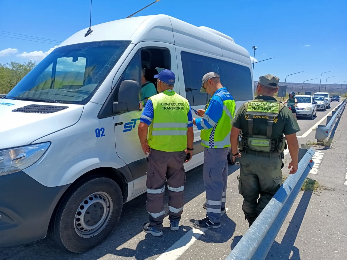 Intensifican los controles viales de verano en todo el país